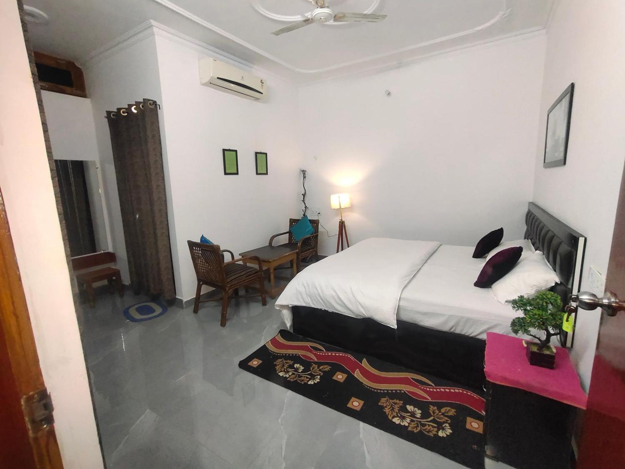 Khajuraho Glory Homestay Ngoại thất bức ảnh