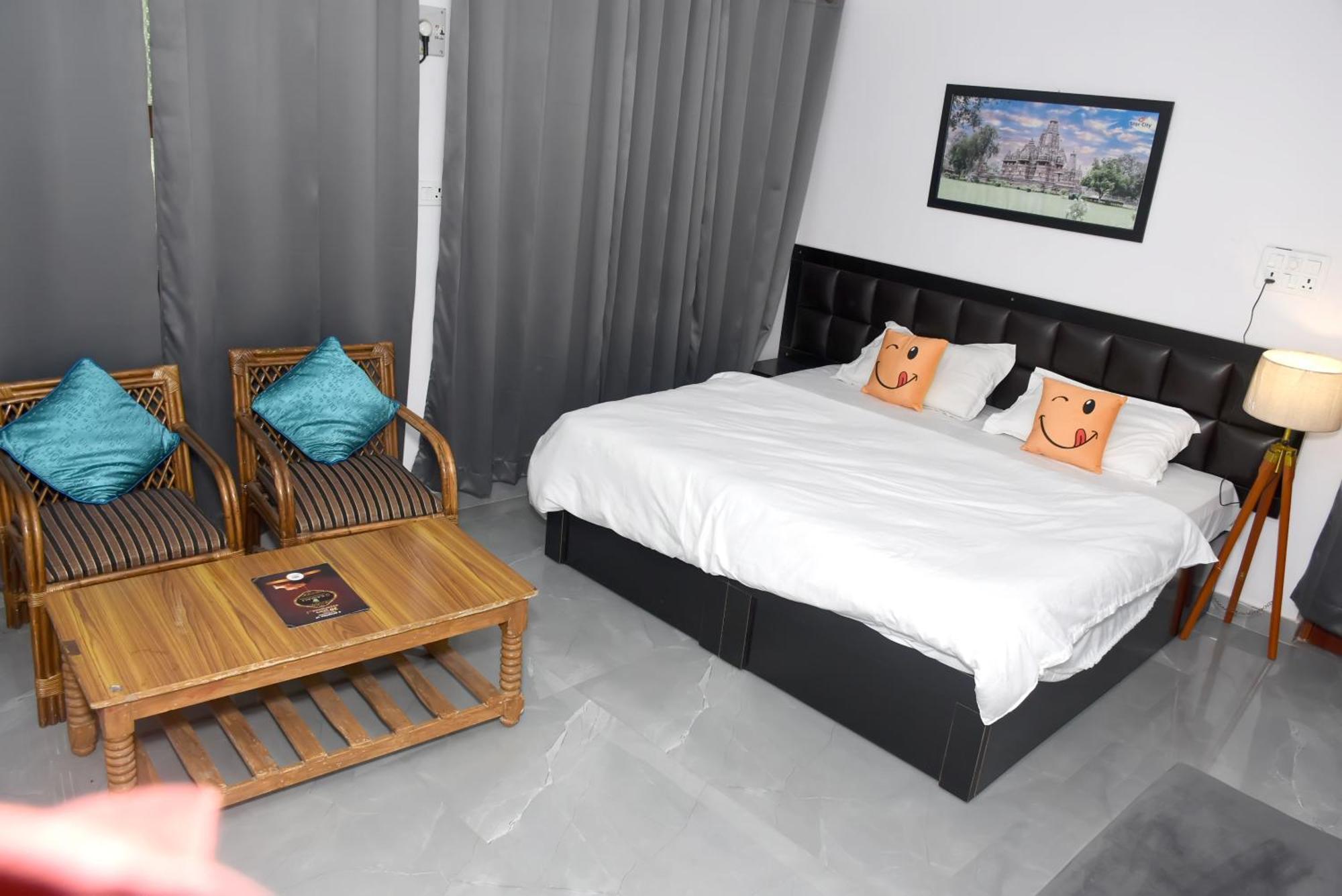 Khajuraho Glory Homestay Ngoại thất bức ảnh