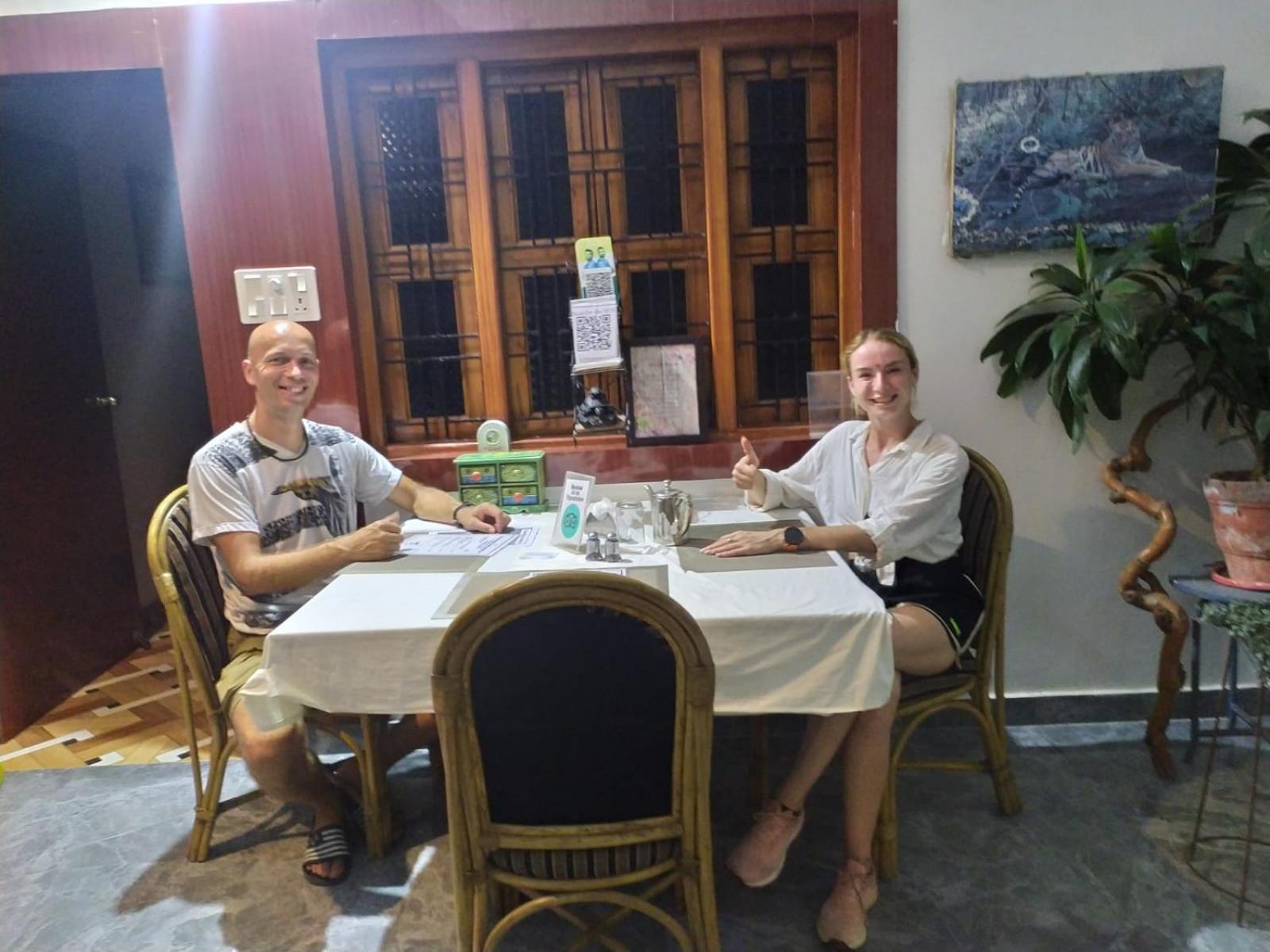 Khajuraho Glory Homestay Ngoại thất bức ảnh
